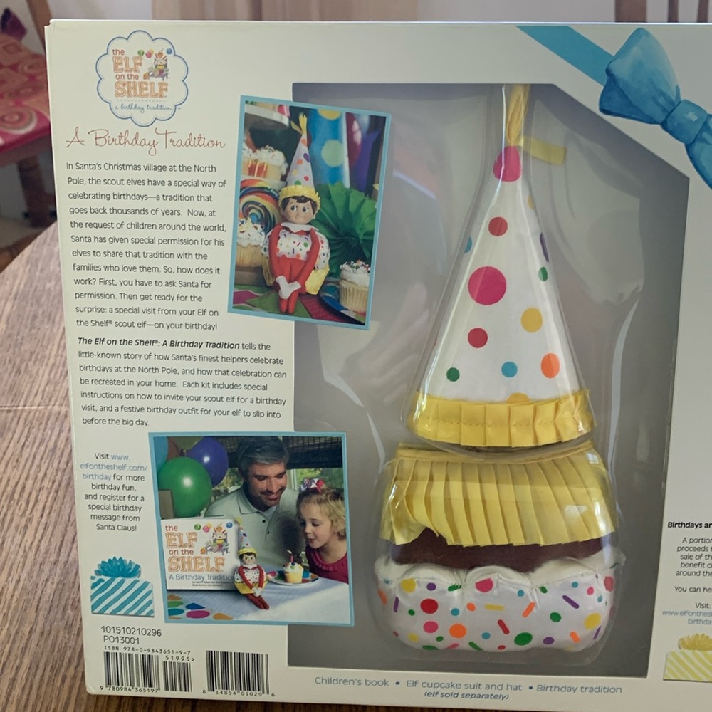 Elf on the Shelf Burthday set